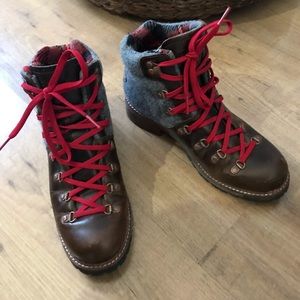 Woolrich Hiker Boots